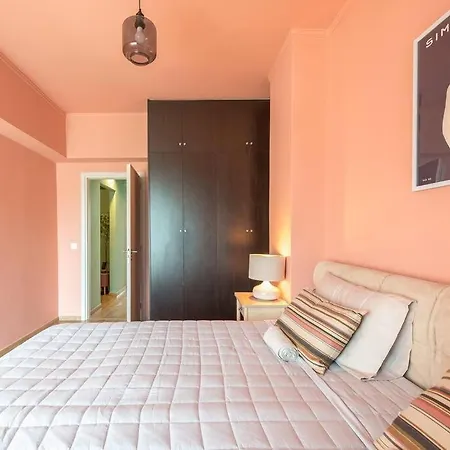 Serene Getaway In Thiseio Apartment *